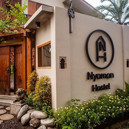 Nyaman Hostel Canggu Buitenkant foto