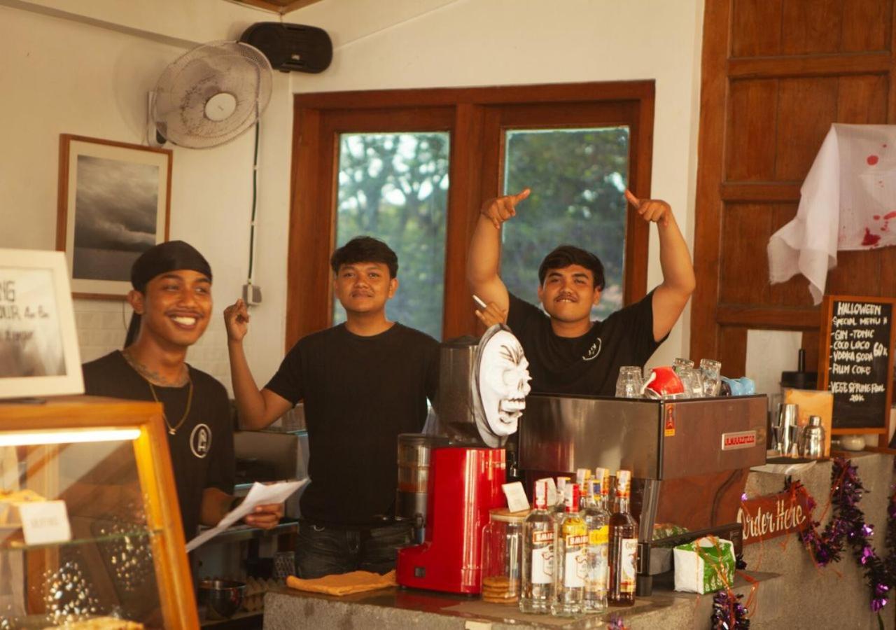 Nyaman Hostel Canggu Buitenkant foto