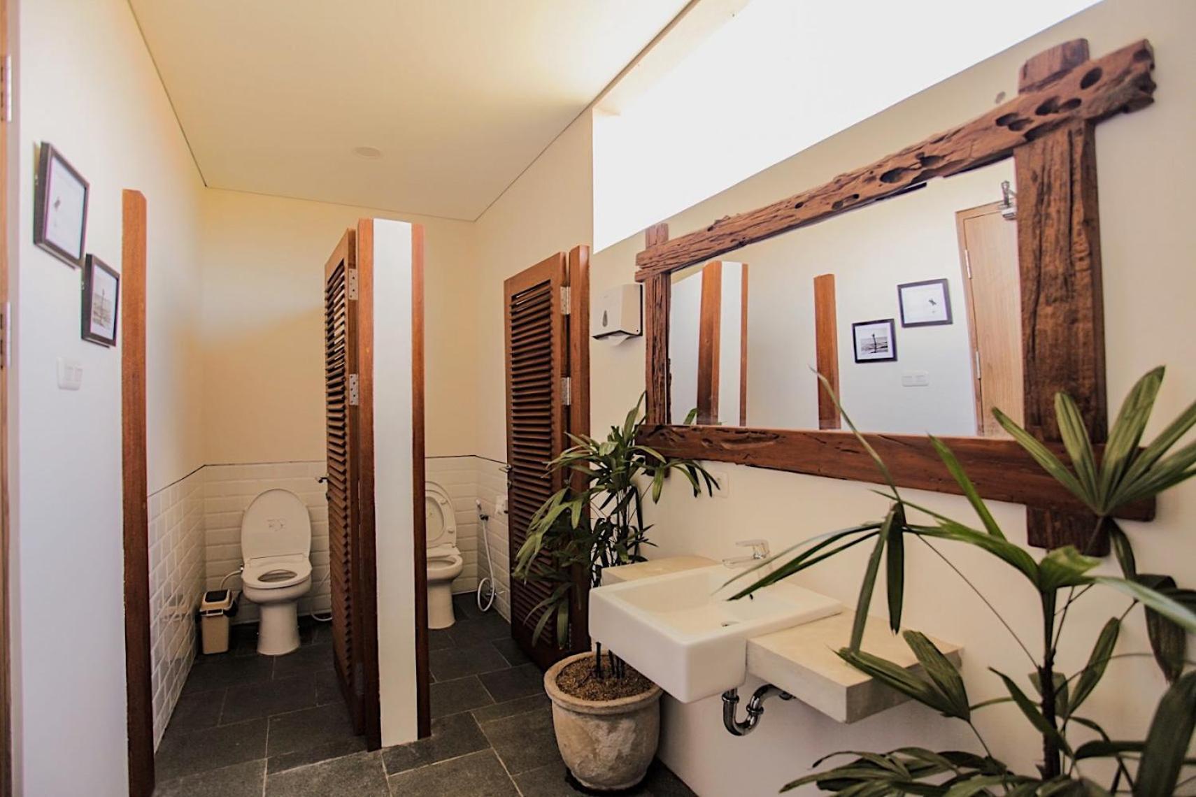 Nyaman Hostel Canggu Buitenkant foto